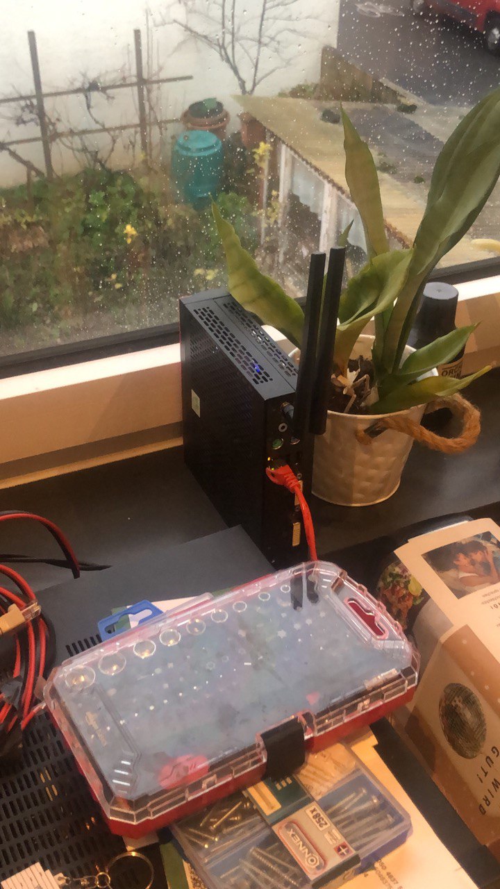 Router at its current place